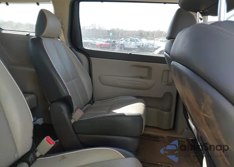 2018 Kia Sedona Lx from USA, damaged, VIN KNDMB5C16J6348557